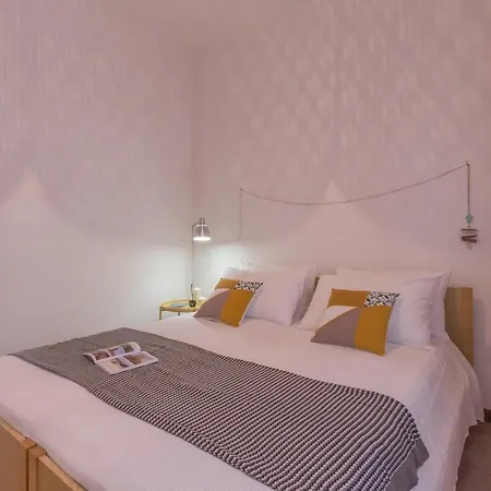 Apartment Gaia 23 Torre Lapillo